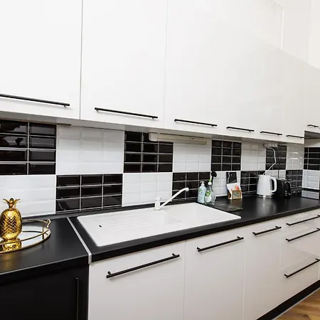 Apartmán Karasz16 *